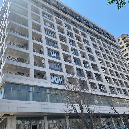 Apartment Near 28 Mall Baku Bagian luar foto