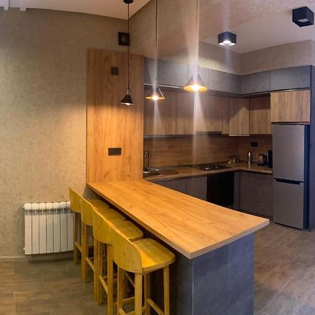 Apartment Near 28 Mall Baku Bagian luar foto