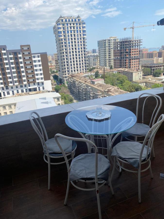 Apartment Near 28 Mall Baku Bagian luar foto